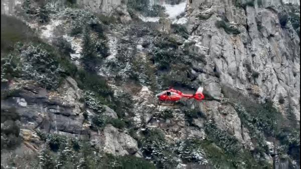 Turişti belgieni, recuperaţi de pe munte, după ce au ignorat sfaturile şi au plecat neechipaţi corespunzător