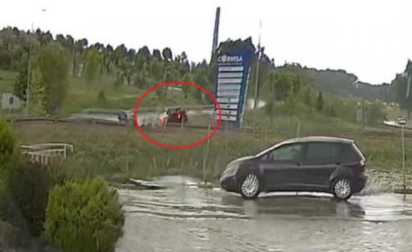 Şofer aruncat prin parbrizul autocisternei, la ieşire din Botoşani. O cameră a filmat accidentul înfiorător