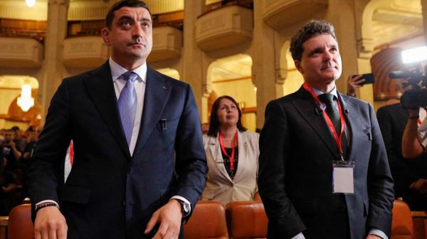 STUDIU: George Simion, susţinut de 76% dintre românii fără liceu. 74% din votanţii lui Nicuşor Dan au studii superioare