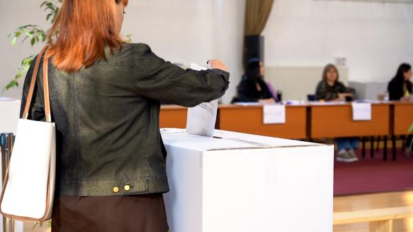 Confruntarea pentru Cotroceni intră în linie dreaptă. Calculele candidaţilor pe ultima sută de metri