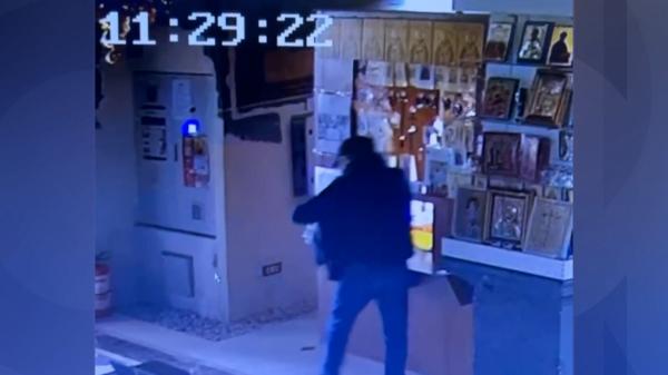 Bisericile sunt cele mai vânate locaţii de hoţi, după magazine. Ce se fură din lăcaşurile de cult