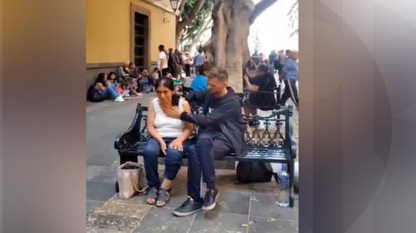 Cine este românul care pretinde că "vindecă" durerile oamenilor în Mexic