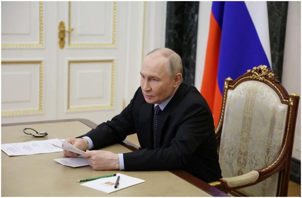 Presat să accepte un armistițiu, Putin anunță o nouă ofensivă în 3 regiuni din Ucraina. Susține că e zonă tampon la graniță