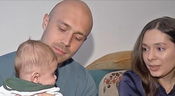 Jamie nu are nici 5 luni, dar operaţia pe inimă e singura lui şansă de supravieţuire: "Am ştiut încă din trimestrul trei"