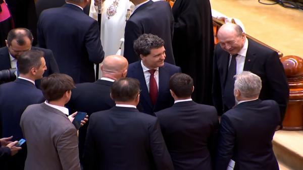 Filmul consultărilor pentru noul Guvern. Partidele şi-au prezentat propunerile şi liniile roşii