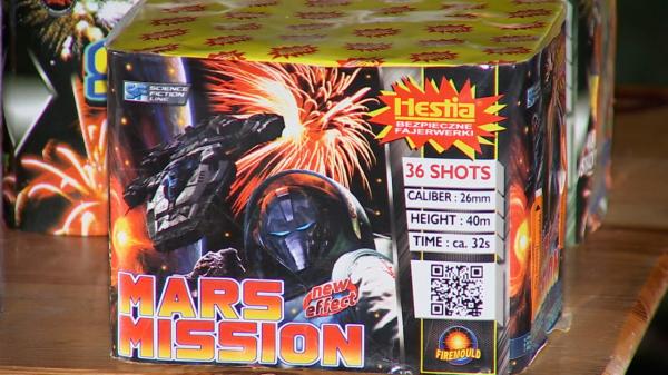 Petardele și artificiile, interzise prin lege. Doar persoanele autorizate le mai pot cumpăra