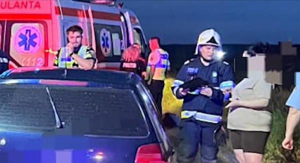 Copil de 5 ani din Satu Mare, mort după ce a fost prins sub o maşină