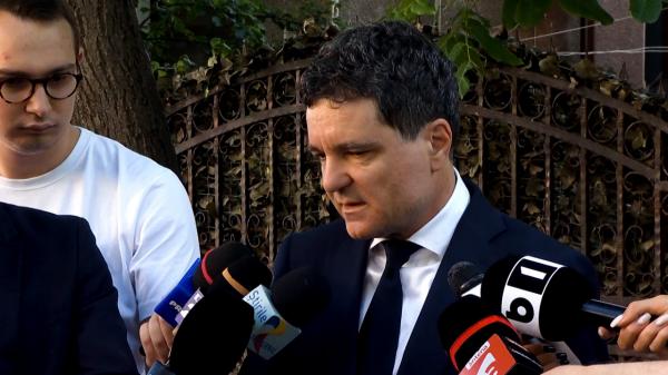 S-au încheiat negocierile de la Cotroceni, fără un acord. USR s-a opus taxei pe tranzacţiile bancare - surse