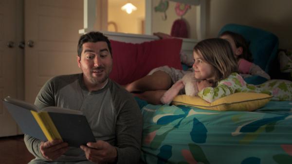 Câţi bani strângem în 15 ani dacă economisim alocaţia copilului, de 292 lei pe lună