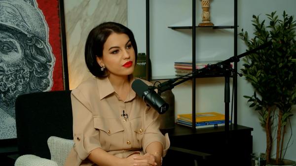 Povestea Rominei Gingaşu, soţia moştenitorului Ferrari. Numele cu greutate nu a îngenuncheat-o: Sunt o leoaică