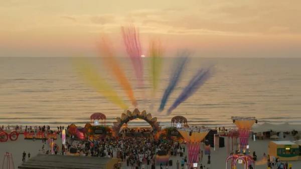 Cât costă distracţia la festival: bilet, cazare, haine. Tinerii ajung să cheltuie peste 1.000 de euro