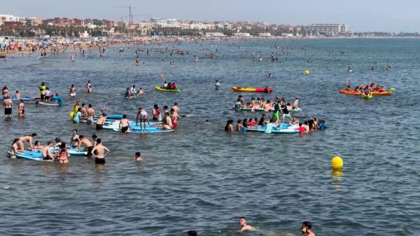 Un val de aer fierbinte din Sahara a adus temperaturi de foc în Europa. În Spania, au fost 43 de grade