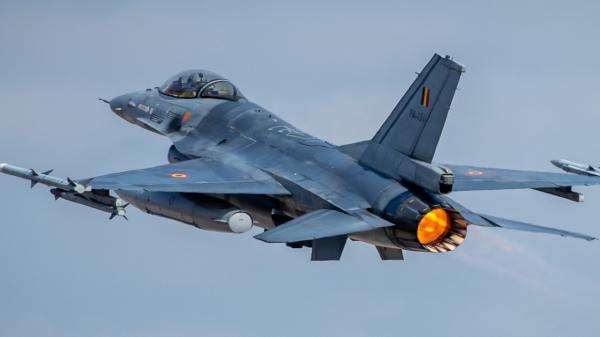 Olanda va ceda 18 avioane F-16 României. Forţele Aeriene Române vor avea o flotă de 73 de F-16