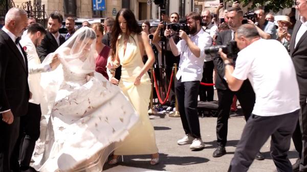 Meniul oaspeţilor la nunta dintre Kira Hagi şi Thomas Ferfelis