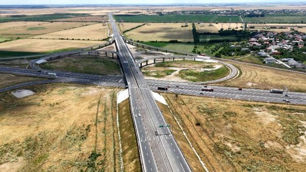 Drum liber spre mare. A0, care face legătura cu Autostrada Soarelui şi cu Bucureşti - Piteşti, deschisă