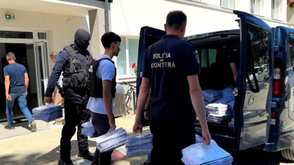 Primele măsuri în cazul "fabricii" de buletine false din Suceava. Angajaţii cereau 100€ pentru acte