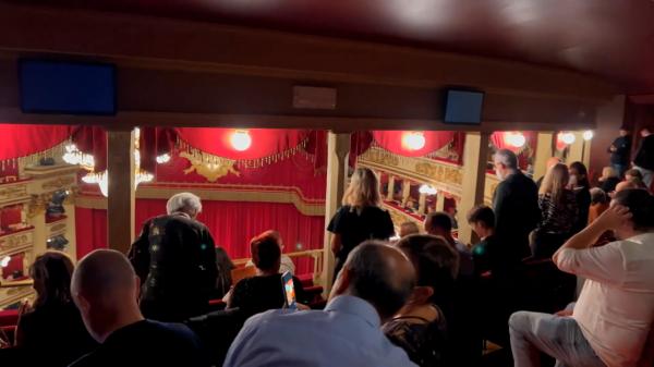 Reguli noi la Teatrul Scala din Milano. Ce nu au voie să poarte vizitatorii, dacă vor să intre la spectacol