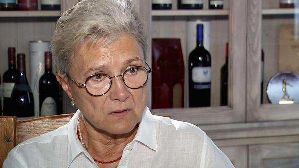 Afaceri româneşti, lovite de noile taxe. Cu cât se vor scumpi sticlele de vin după majorarea accizelor