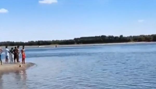 Tragedie pe Dunăre, lângă Hârșova. Băiat de 14 ani, scos fără viaţă din apă