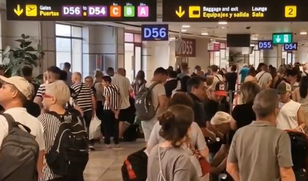 "Minunea" din Atlantic. Cum să îţi faci concediul pe plajă, la şase ore de Bucureşti