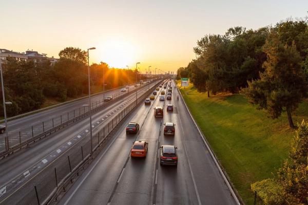 Sfaturile specialiștilor pentru șoferii care pleacă în vacanță: când și cât de des trebuie să oprească