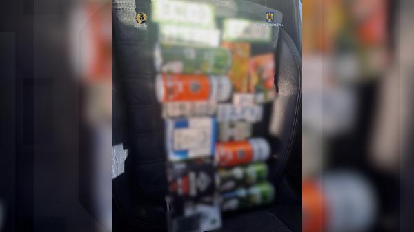 Metoda neașteptată prin care un poliţist de frontieră introducea droguri în România. Şi soţia lui e anchetată