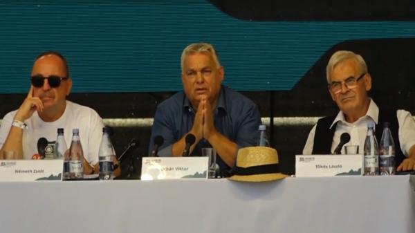 "Nu cedăm! Nu cedăm!" Discursul lui Viktor Orban de la Băile Tuşnad, întrerupt de proteste