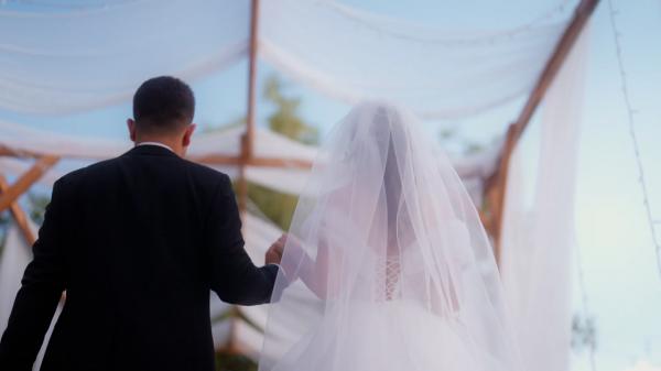 Casting de nași pe internet. Voluntarii se oferă de la sute de kilometri