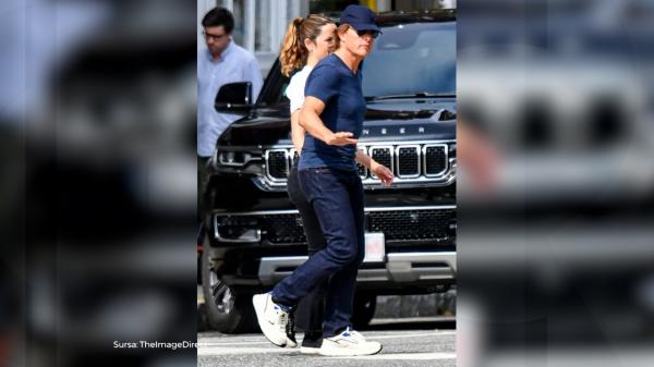 Ana de Armas şi Tom Cruise, cel mai nou cuplu de la Hollywood. Gestul tandru care i-a dat de gol