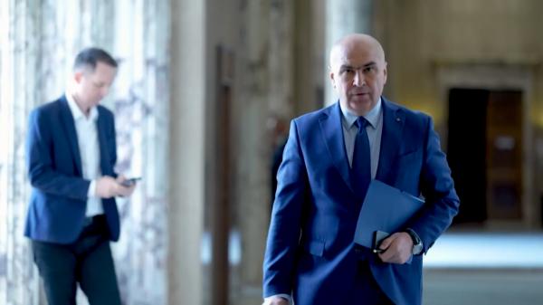 Guvernul a adoptat 5 pachete din Pachetul 2 de austeritate. Care sunt măsurile-cheie