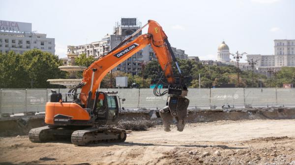 Prima etapă a lucrărilor la Planşeul Unirii, finalizată. Când scapă şoferii de restricţii în centrul Capitalei