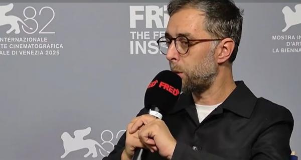 Lungmetrajul "Dinţi de Lapte" al românului Mihai Mincan, aplaudat la Festivalul de Film de la Veneţia