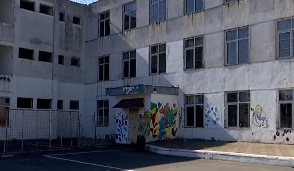 Început de an şcolar fără clase disponibile. 20 de unităţi de învăţământ din Constanţa sunt în renovare