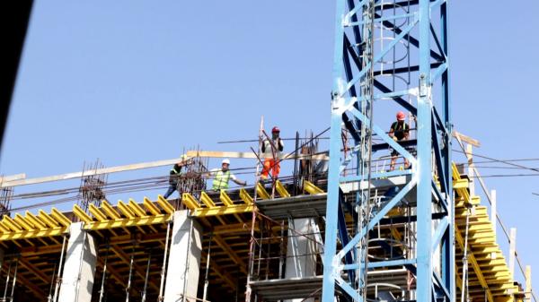 Elevii cu şcoala în reparaţii, nemulţumiţi de locul unde au fost relocaţi: "Crescătorie de porci"