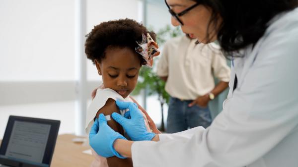 Florida ar putea deveni primul stat american care renunţă la obligativitatea vaccinurilor pentru copii