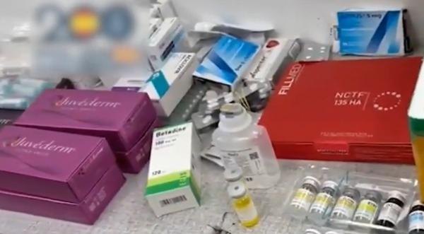 Româncă de 40 de ani, reţinută în Spania. Injecta ilegal botox şi acid hialuronic în propriul salon de păr