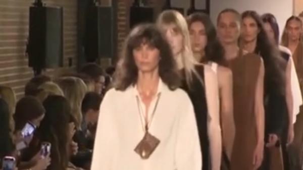 Săptămâna Modei de la New York. Michael Kors, show de senzaţie în prima zi de defilări: tematica aleasă