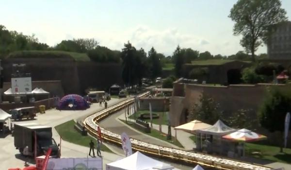 Alba Iulia ar putea intra în Cartea Recordurilor cu o masă de 2,7 km. Câtă mâncare a fost pregătită