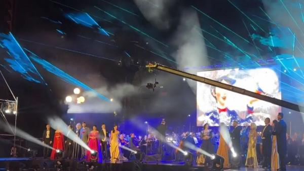 Magie la Iași: Poveștile, muzica și luminile s-au unit pentru un spectacol emoționant