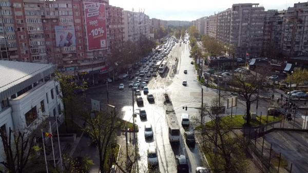 Câte zile pierd şoferii şi pietonii în aglomeraţia din Bucureşti. Oraşele de la polul opus