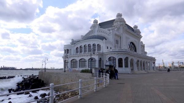 Cazinoul de la Constanţa va avea o cafenea de lux şi o terasă cu vedere panoramică la Marea Neagră