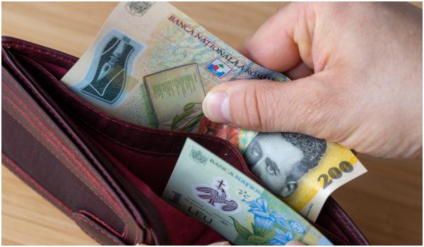 Forma finală a proiectului privind pensiile private. Doar bolnavii de cancer își pot retrage toți banii odată