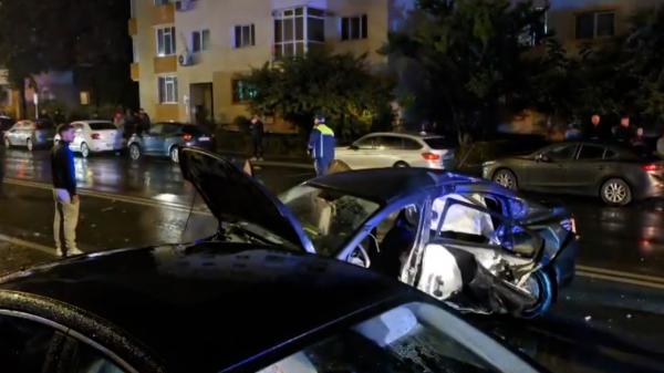Tânăr de 18 ani, ucis chiar de mașina de ridesharing chemată să-l ia. Accident de groază în Piteşti