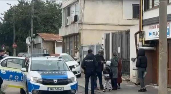 Bebeluş de doar două luni, mort după ce s-ar fi înecat cu lapte. Părinţii l-au găsit fără viaţă, în pătuţ