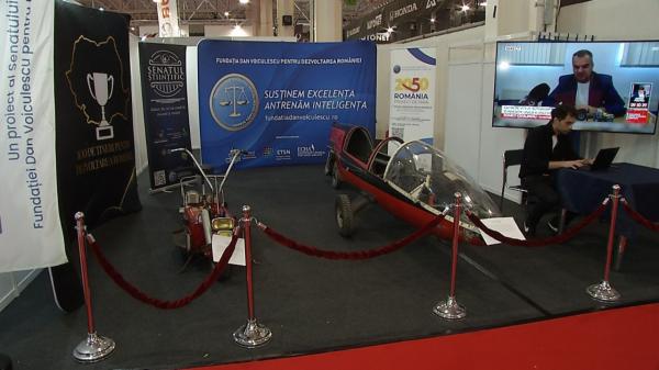 Aplicația prin care Alex speră la un viitor mai verde al transportului în România. Noutăţi la Salonul Auto