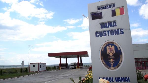 Cetăţenii non-UE, amprentaţi şi fotografiaţi la graniţă. România începe implementarea noului sistem EES