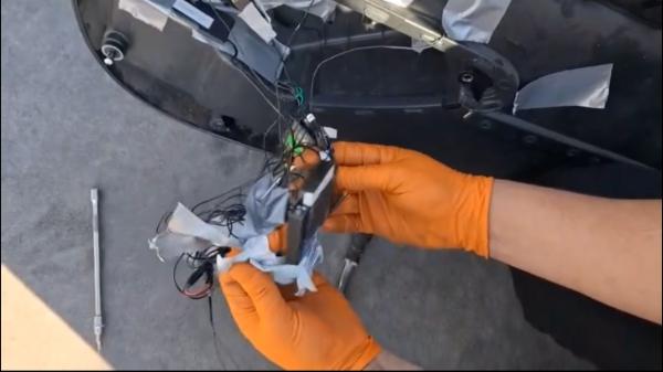 Sindicatul Europol: O maşină a poliției era sa ia foc din cauza unui dispozitiv de ascultare pus în portieră