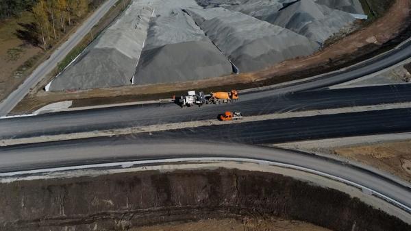 Lucrări oprite la final de drum. Nu mai sunt bani pentru ultimele două loturi din Autostrada Transilvania
