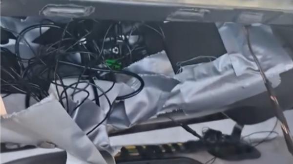 Răsturnare de situaţie în cazul poliţiştilor care au aflat că sunt ascultaţi de DNA. Unul dintre ei, reţinut