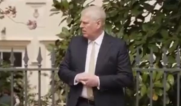 După scandalul Epstein, prințul Andrew este evacuat din Castelul Windsor de regele Charles